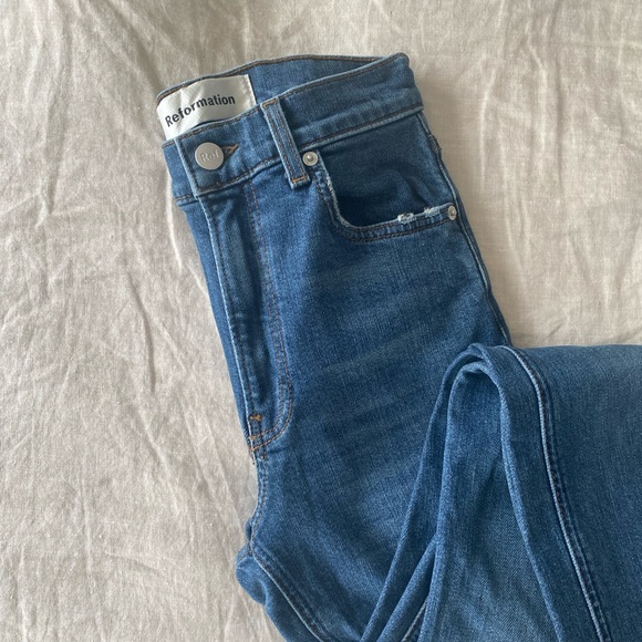 Reformation High and Skinny Jean in Rhine - Picture 8 of 10
